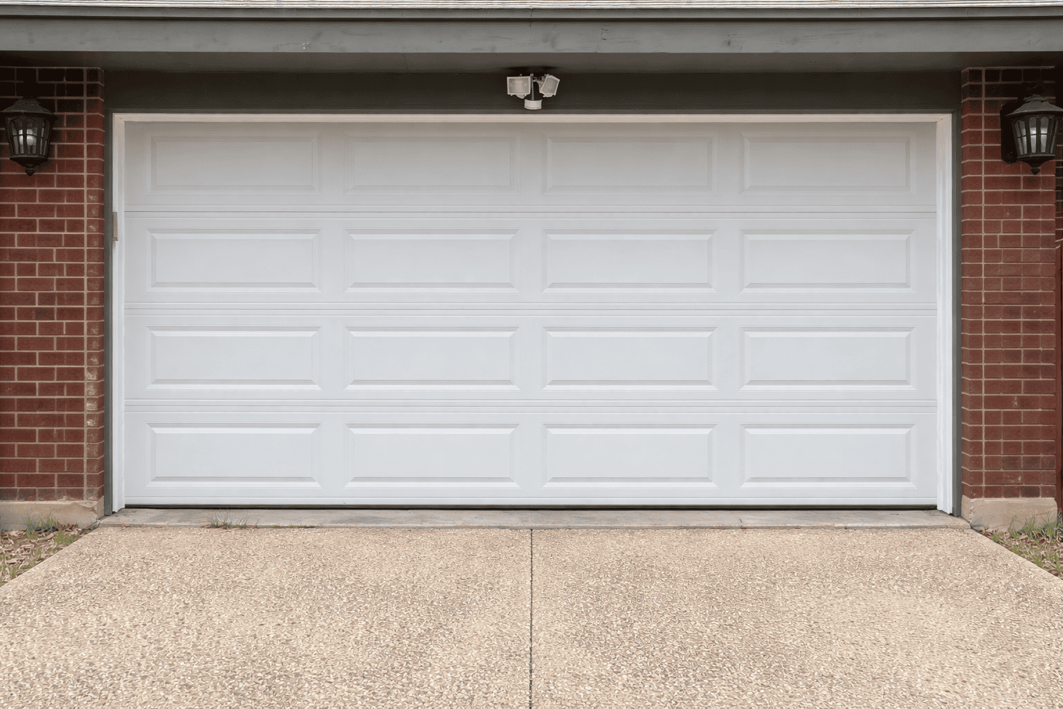 Long Panel Design - White Long Panel Design – White