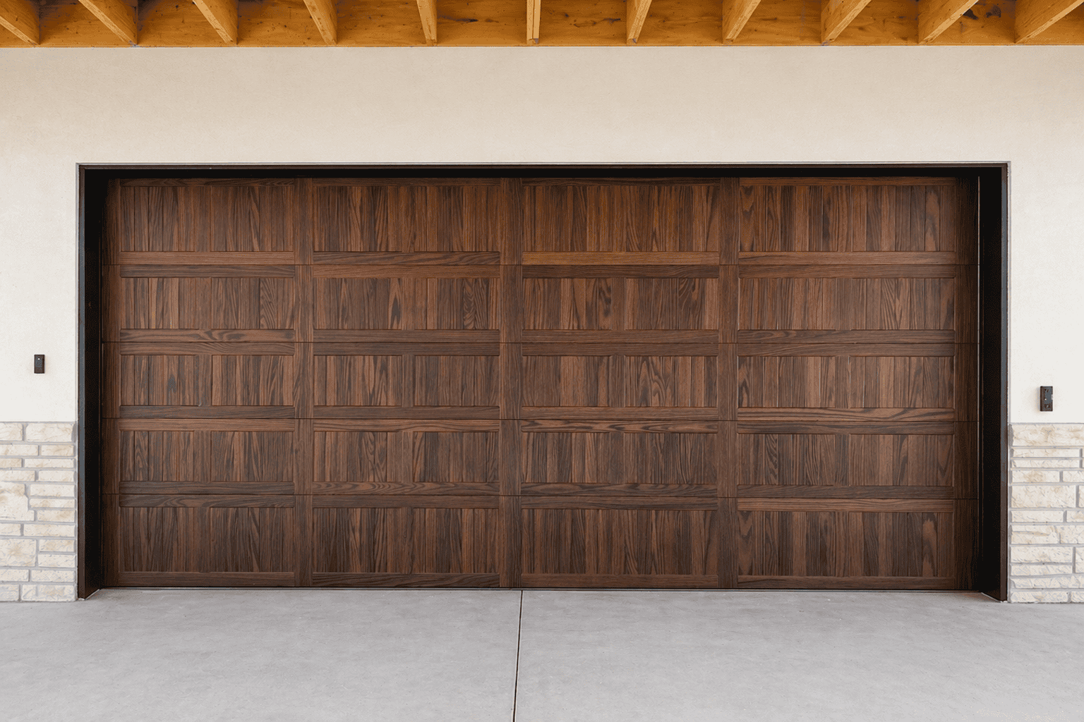 Short Panel Stamped Carriage Design - Classic Woodgrain Short Panel Stamped Carriage Design – Classic Woodgrain