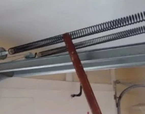 garage door spring repair near me